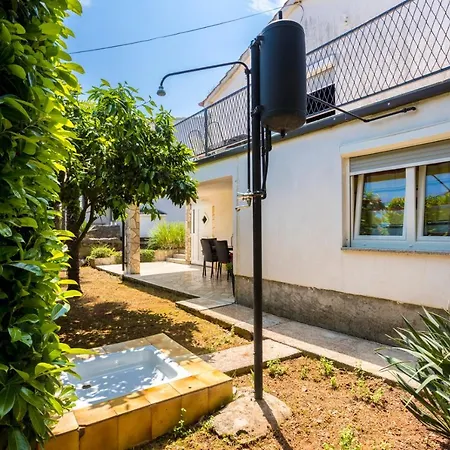 Apartament Martina By El-pi Tours