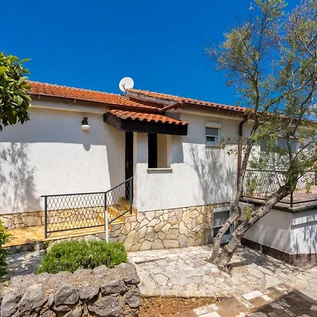 Apartament Martina By El-pi Tours