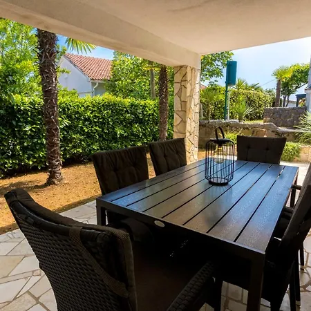 Apartament Martina By El-pi Tours